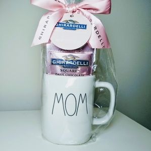 New Rae Dunn Mom Mug